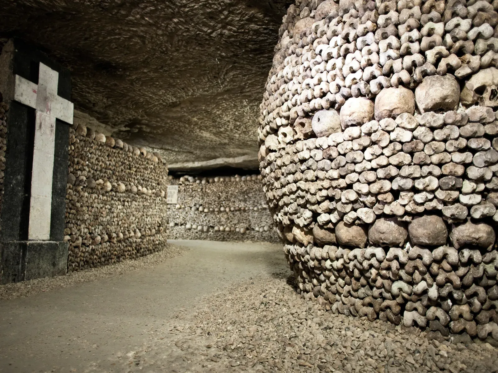 catacomb